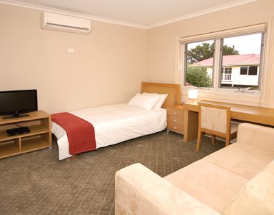 6 Peers St, Brunswick East – Room 10