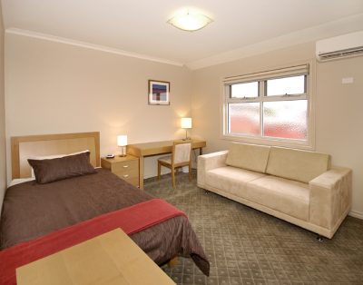 6 Peers St, Brunswick East – Room 9