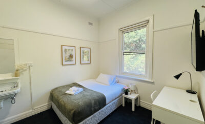 96 Barkly Street, St Kilda – Room 25